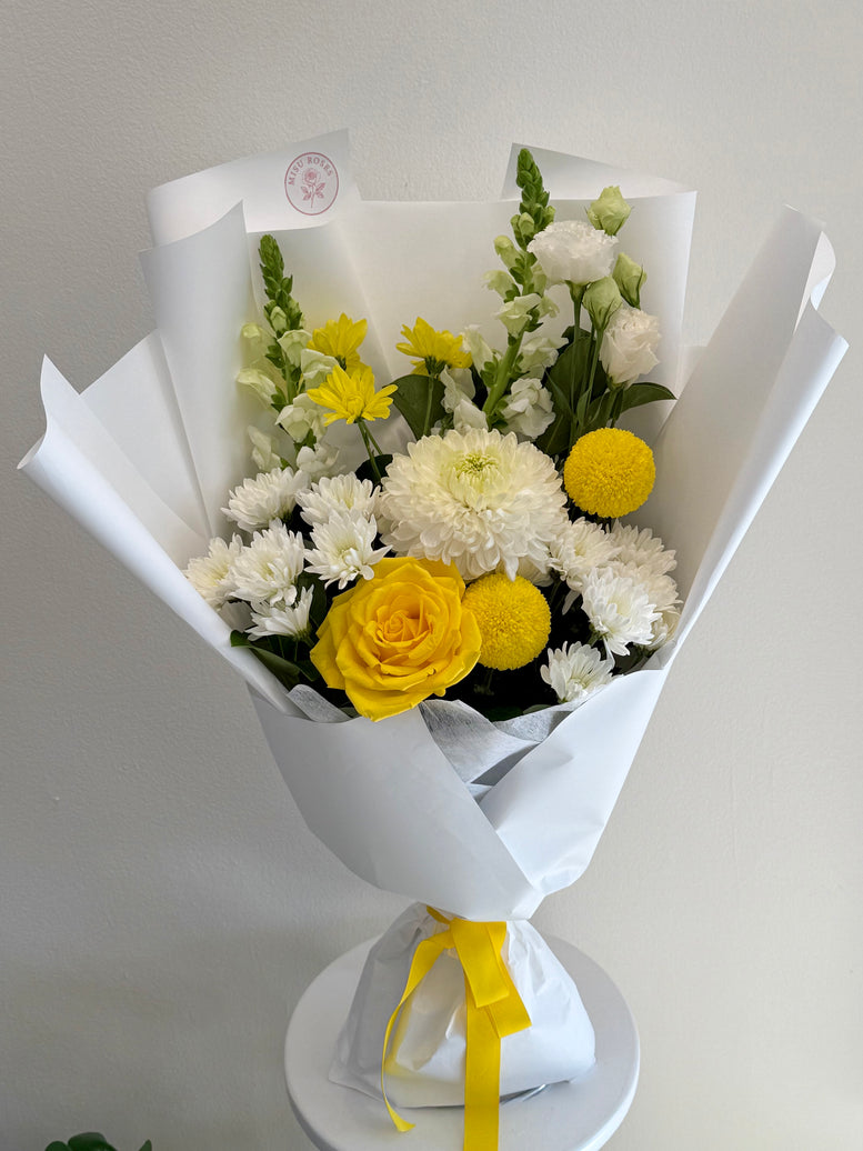 Tinker light bouquet