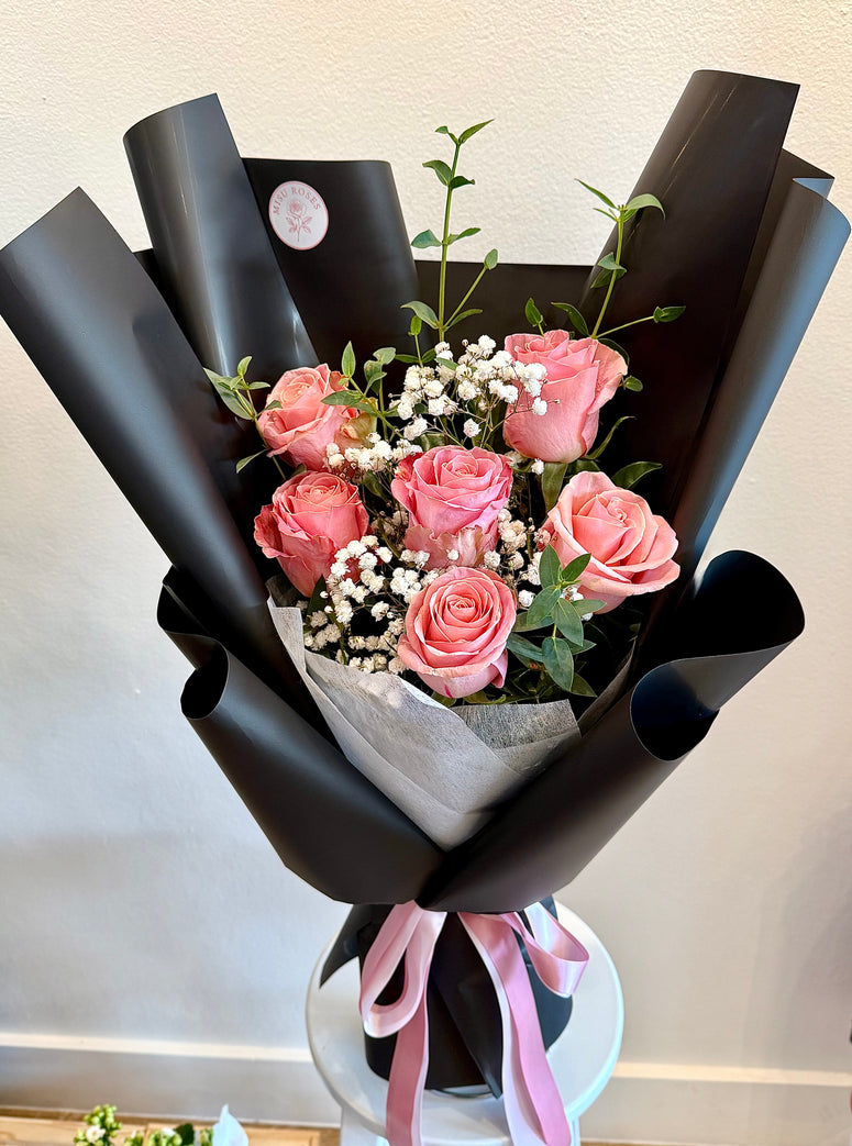 Tea roses bouquet