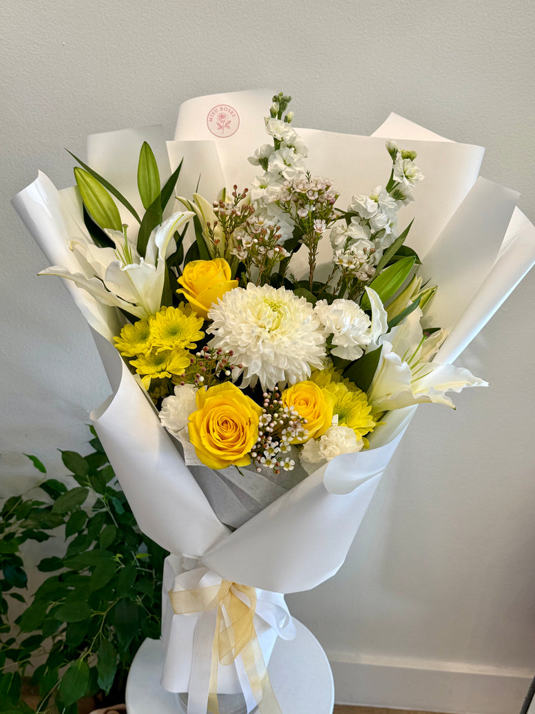 Tinker light bouquet