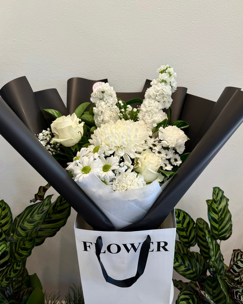 White Standard Bouquet