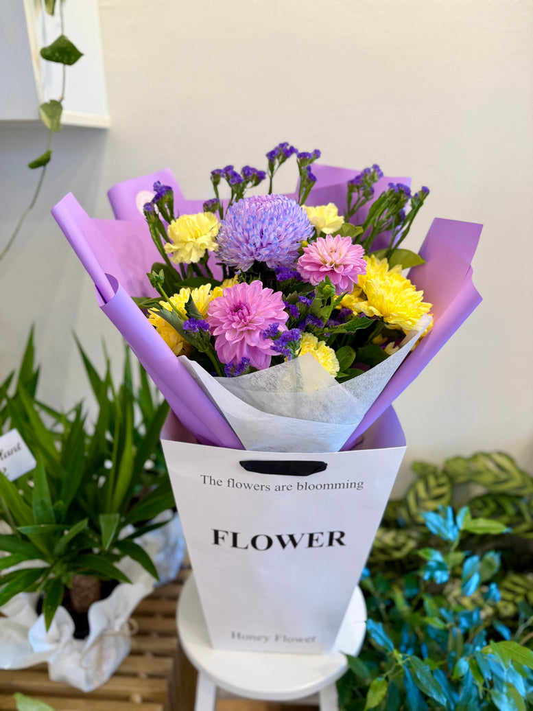 Sand Diamond Bouquet