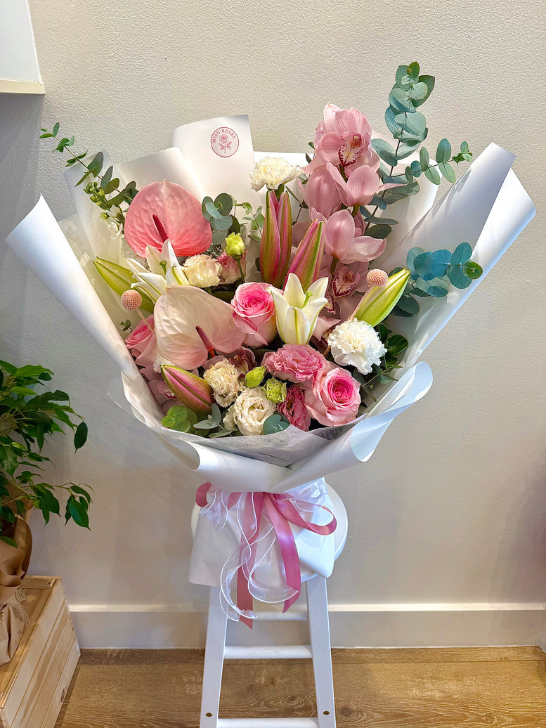 Cymbidium pearls bouquet