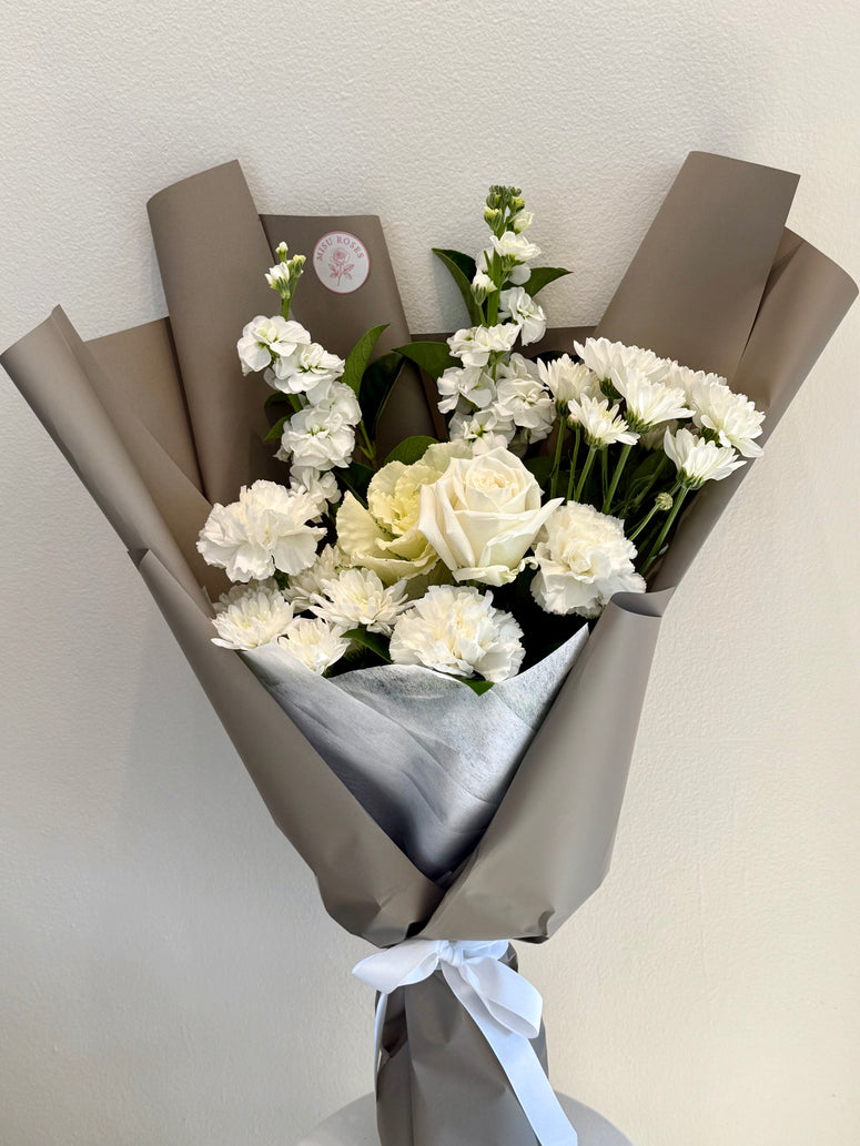 Whisper white bouquet