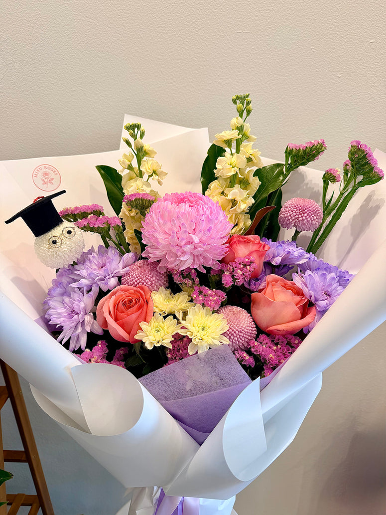 Pom Pom Graduation Spring Bouquet