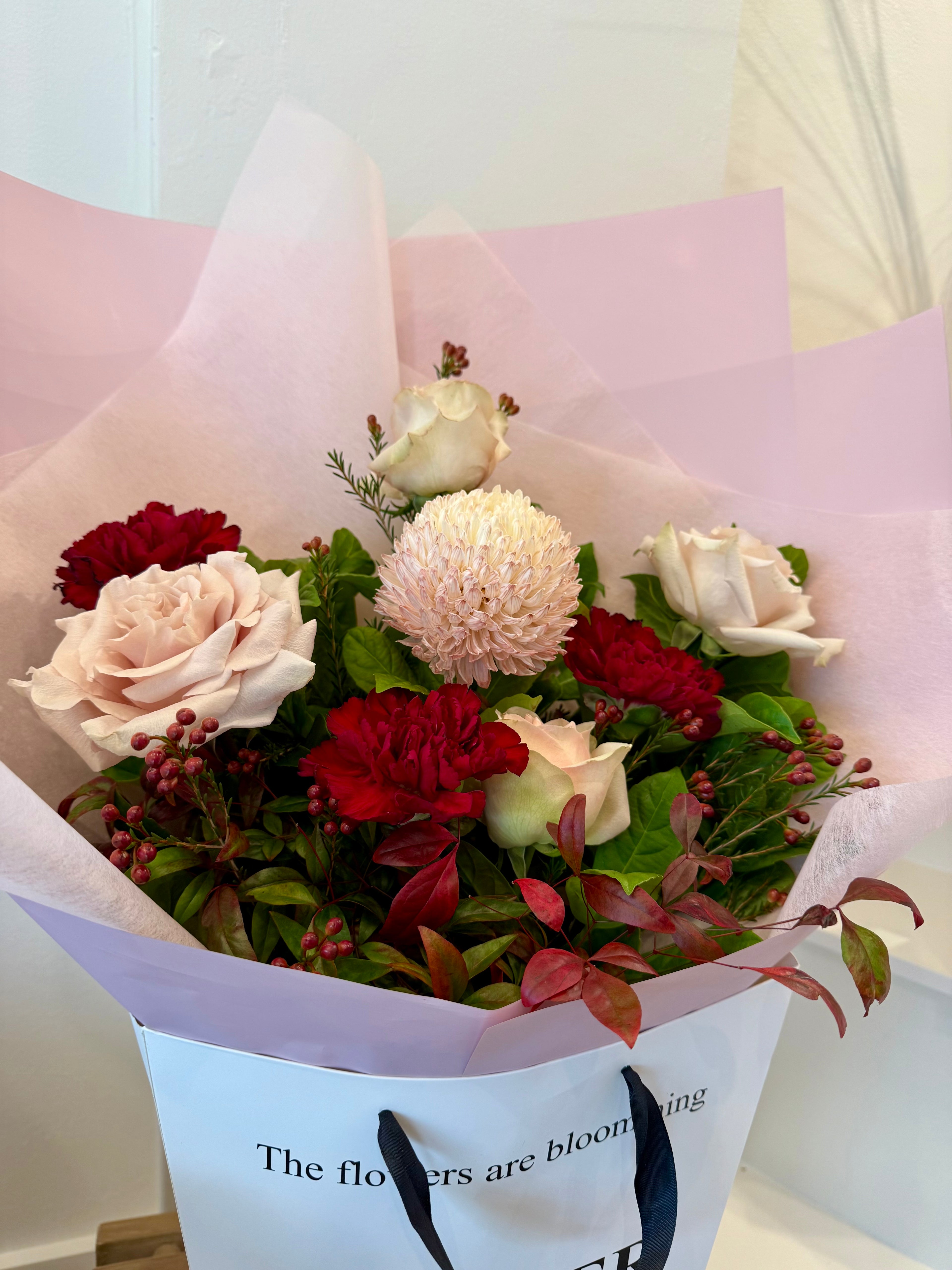Quicksand Premium Roses Bouquet