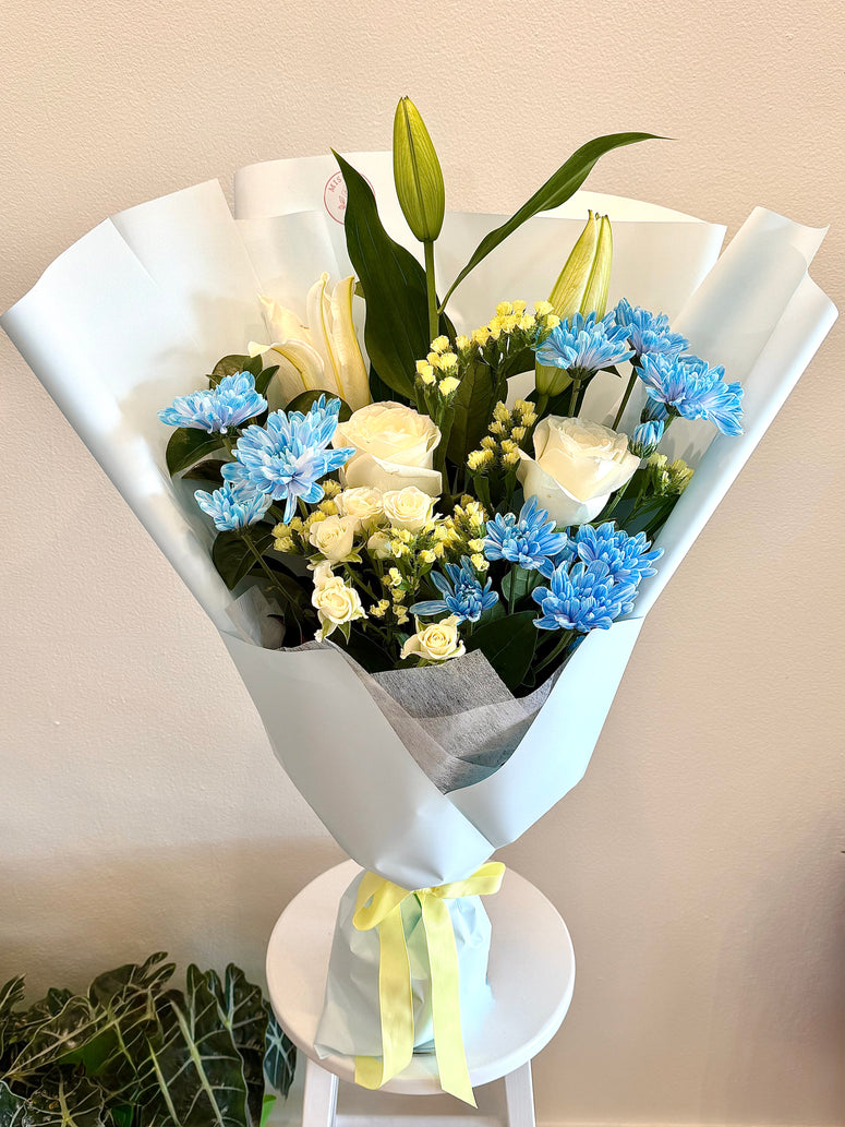 Aqua frost bouquet